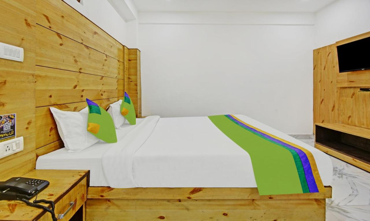 Treebo Trend Winterland Hotel Mussoorie Kültér fotó